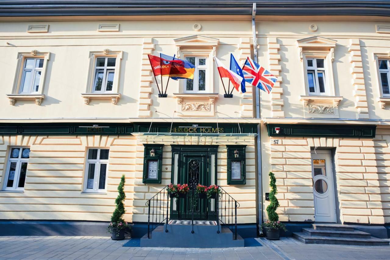 Sherlock Holmes Boutique Hotel Lviv Exterior photo