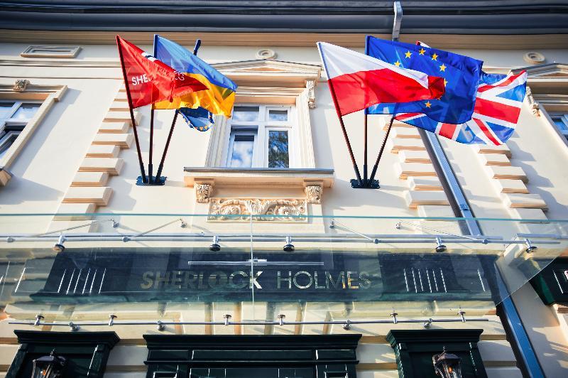 Sherlock Holmes Boutique Hotel Lviv Exterior photo